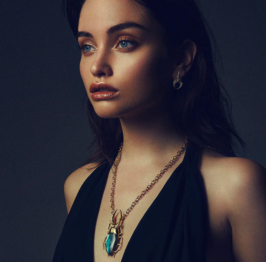 ALLE Escarabajo Labradorite Necklace - ALLE Handbags