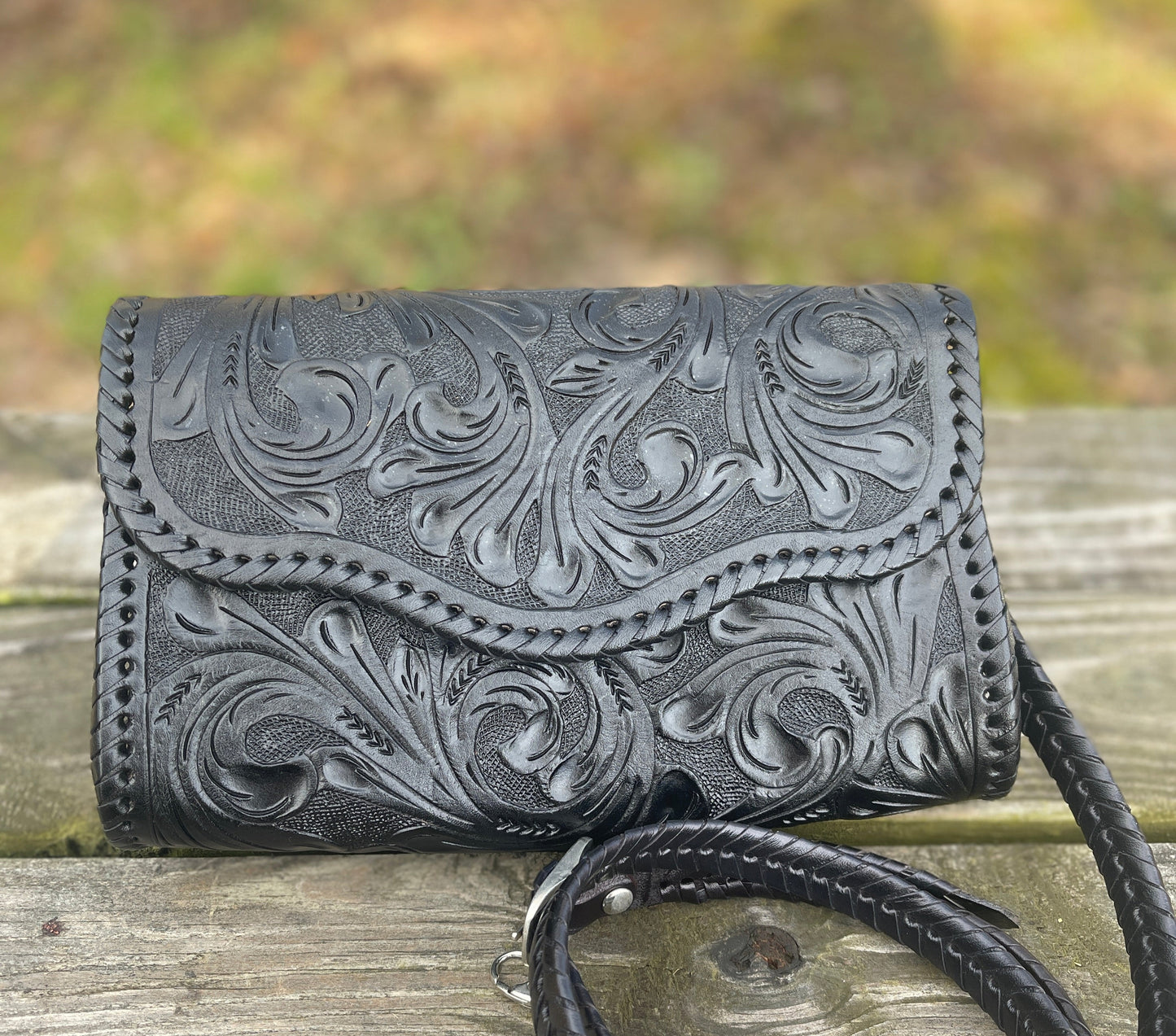Hand-Tooled Leather Small Crossbody & Clutch "ONDULADA" more colors - ALLE Handbags