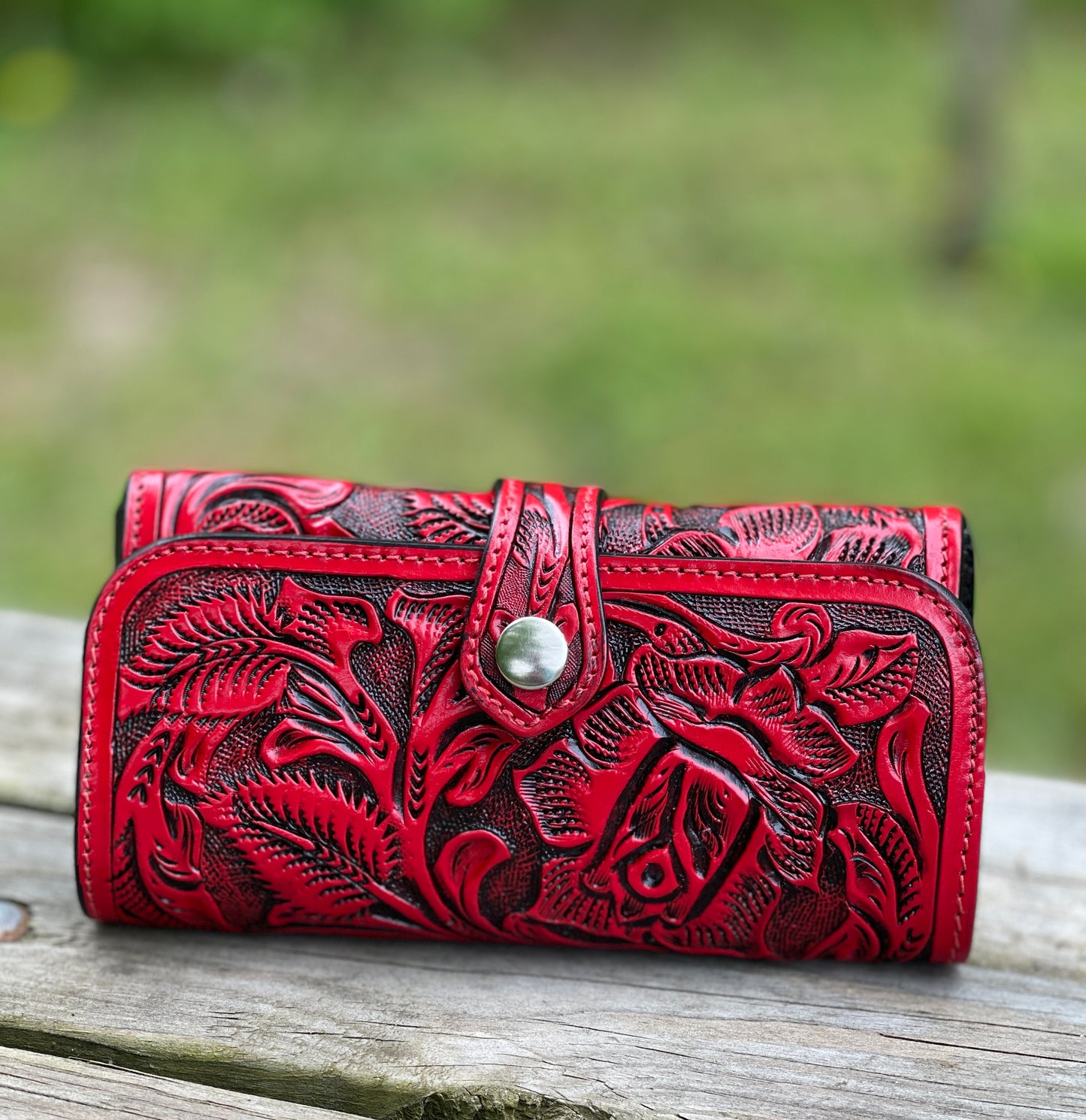 Hand-Tooled Leather Wallet "BOTON" by ALLE - ALLE Handbags