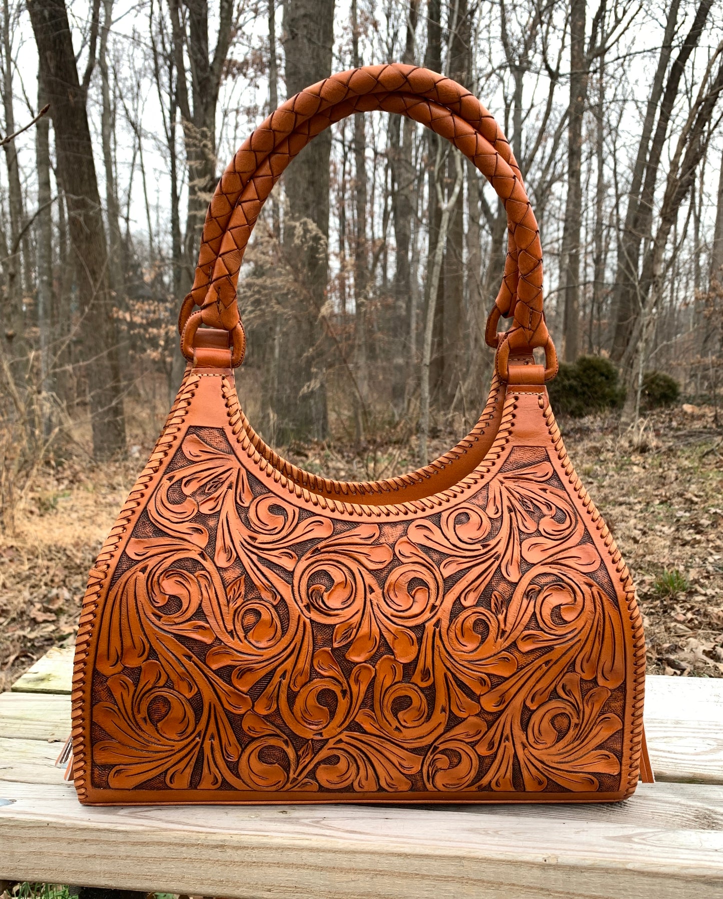 ALLE Hand-Tooled Leather Hobo Bag "LUNA" more Colors