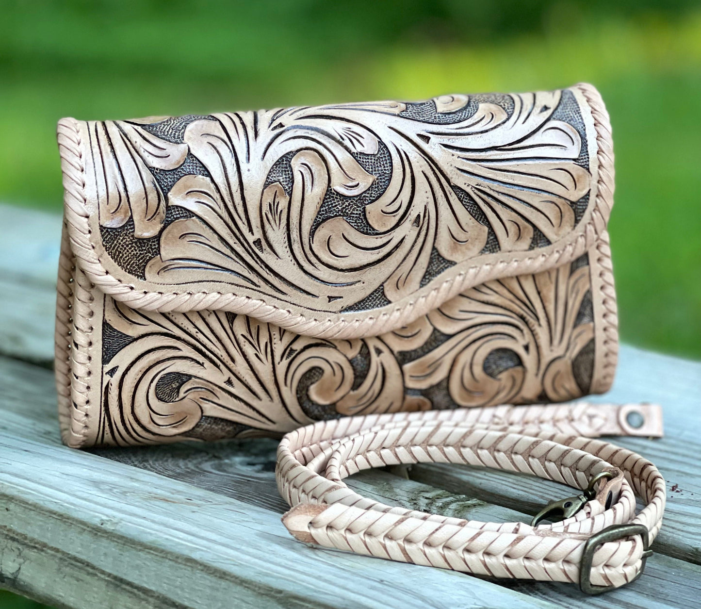 Hand-Tooled Leather Small Crossbody & Clutch "Ondulada" by ALLE more colors - ALLE Handbags