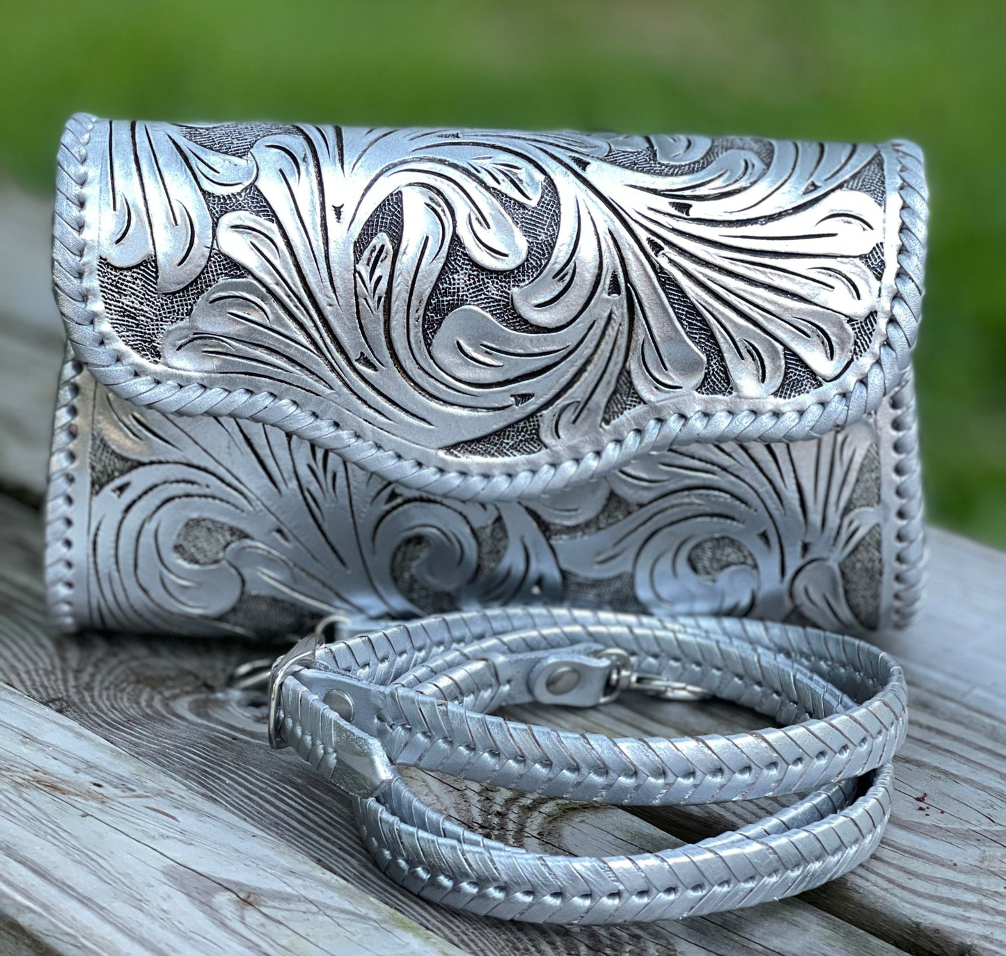 Hand-Tooled Leather Small Crossbody & Clutch "Ondulada" by ALLE more colors - ALLE Handbags