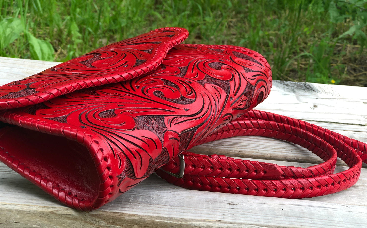 Hand-Tooled Leather Small Crossbody & Clutch "Ondulada" by ALLE more colors - ALLE Handbags