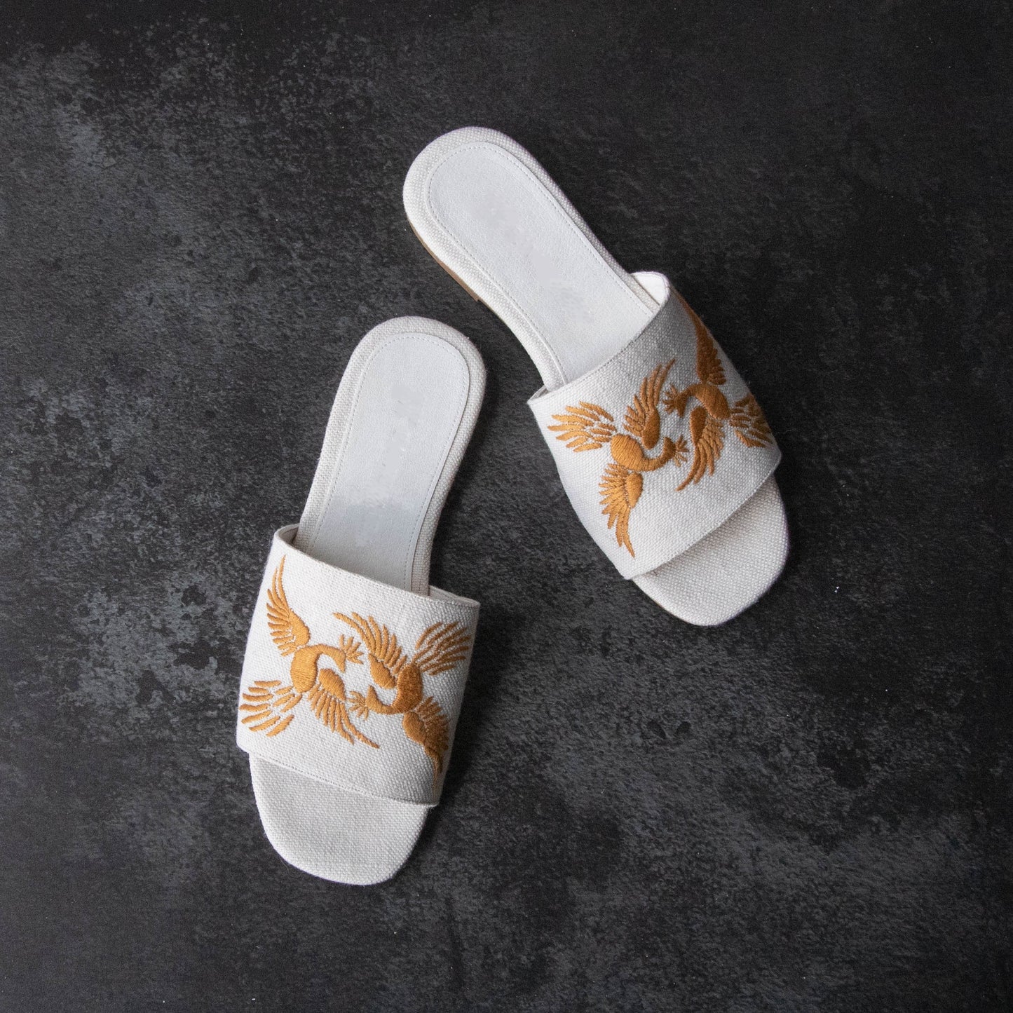 Fine Hand-embroidered Linen Beach Sandals "ALEBRIJES", in Gold - ALLE Handbags