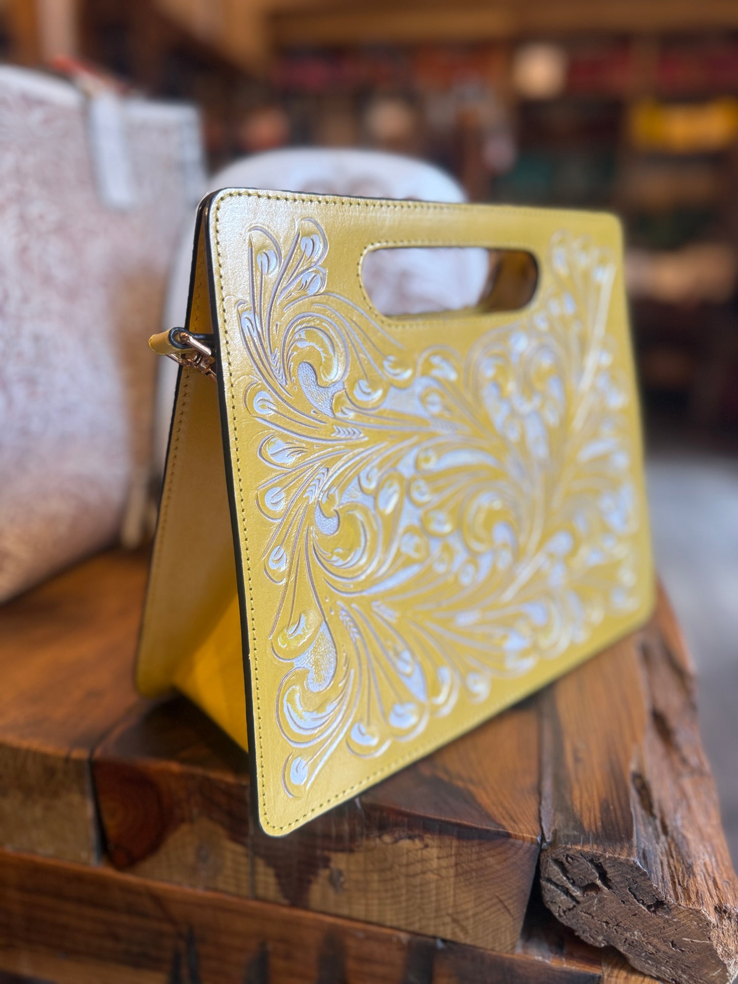 Hand-Tooled Leather Crossbody-Clutch MARIANA