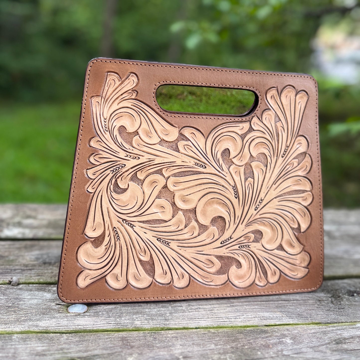 Hand-Tooled Leather Crossbody-Clutch MARIANA