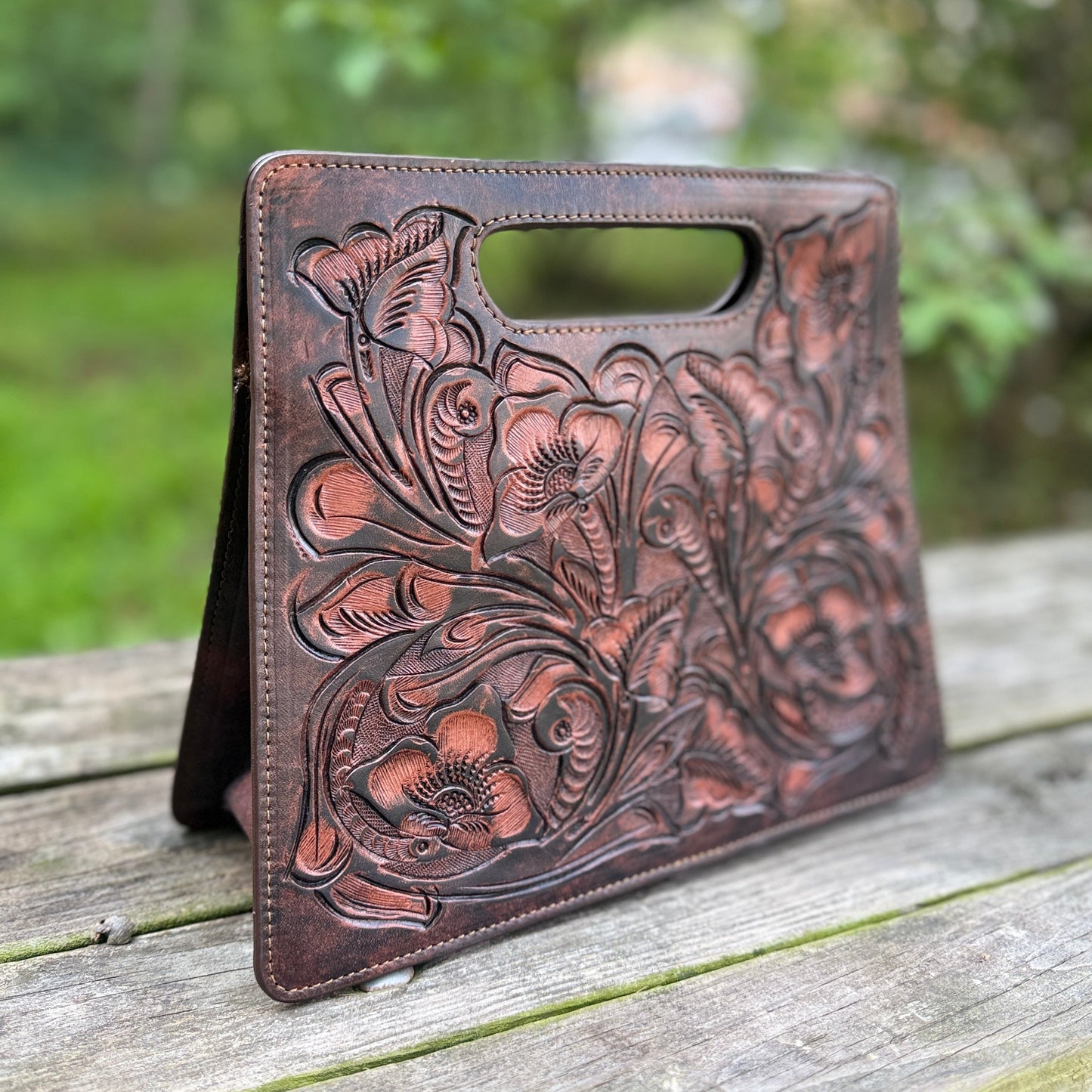 Hand-Tooled Leather Crossbody-Clutch MARIANA