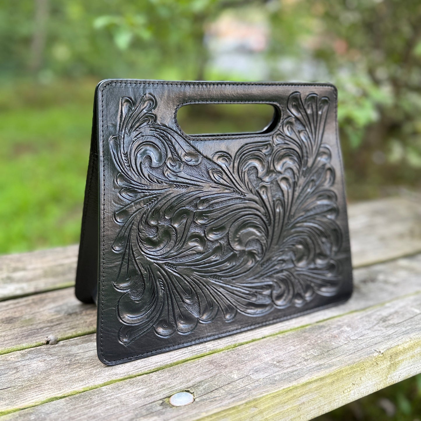Hand-Tooled Leather Crossbody-Clutch MARIANA