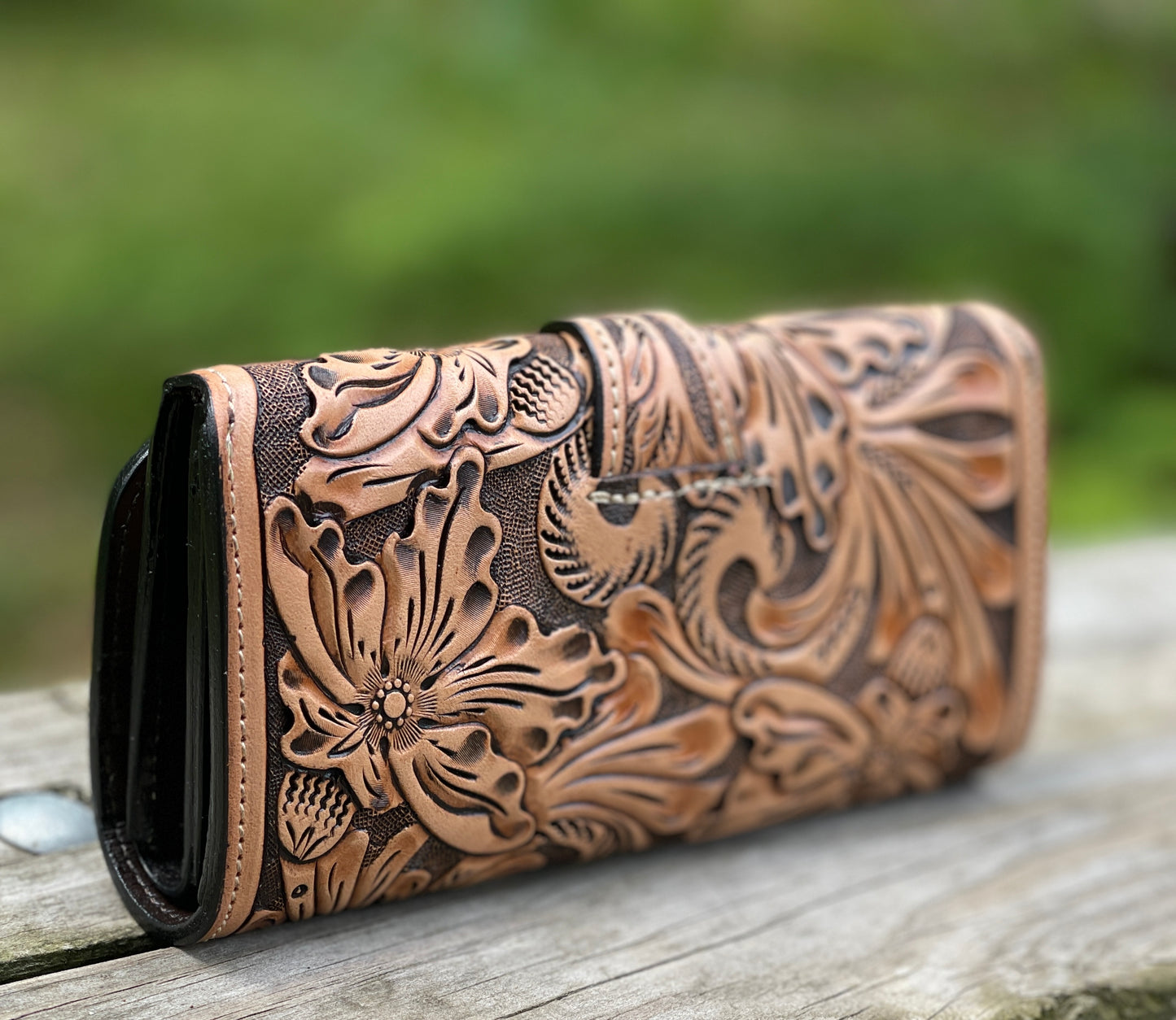 Hand Tooled Leather Wallet, "WALLET BOTON" by ALLE - ALLE Handbags