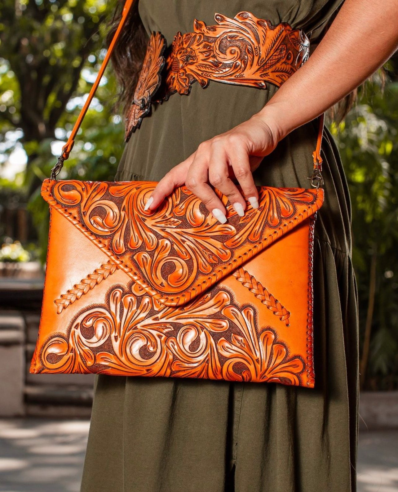 Handbags, Totes and Crossbody Bags | Tiffany & Co.