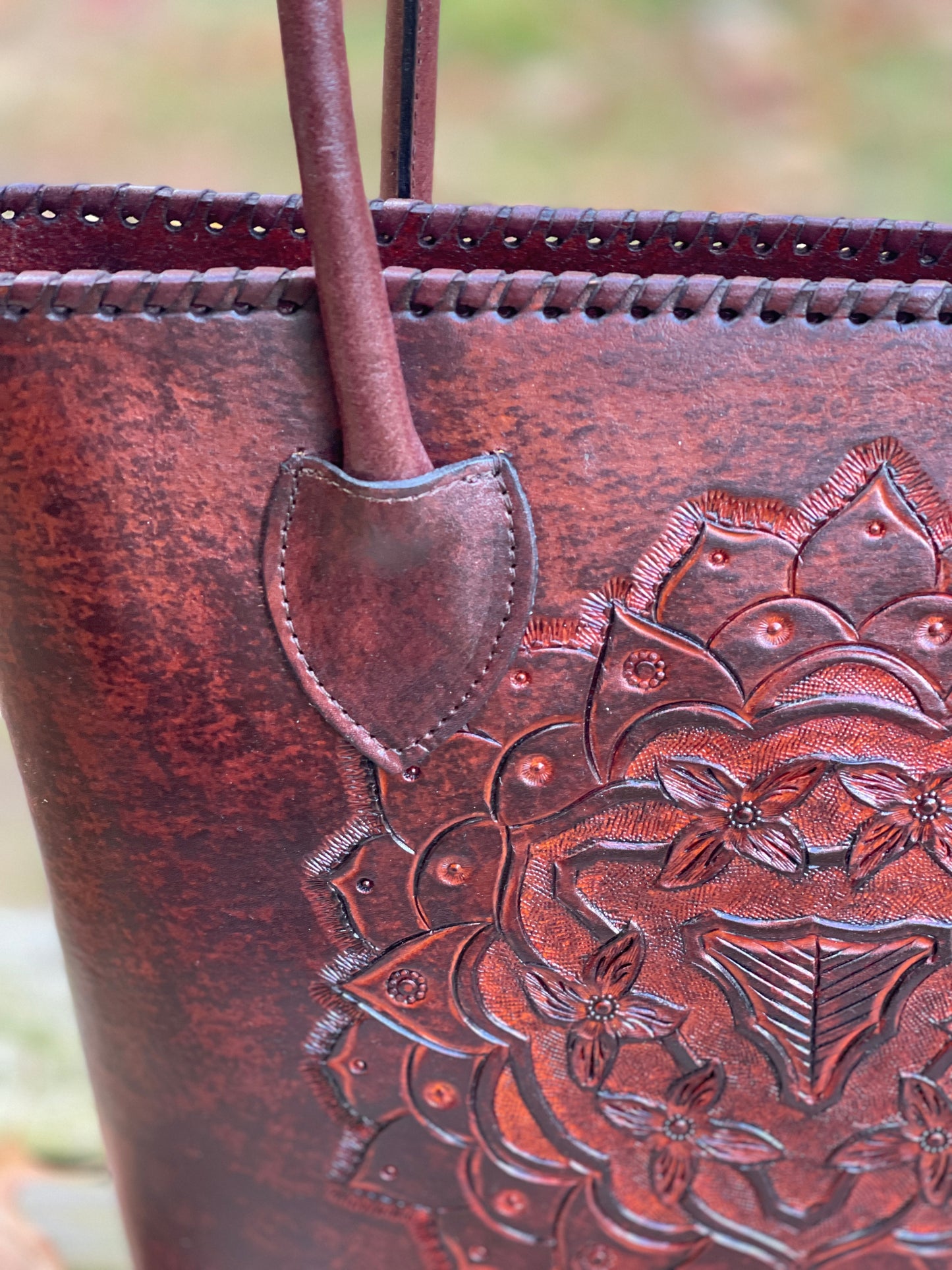 Hand-Tooled Leather Tote "MEDALLION" by ALLE, more colors - ALLE Handbags