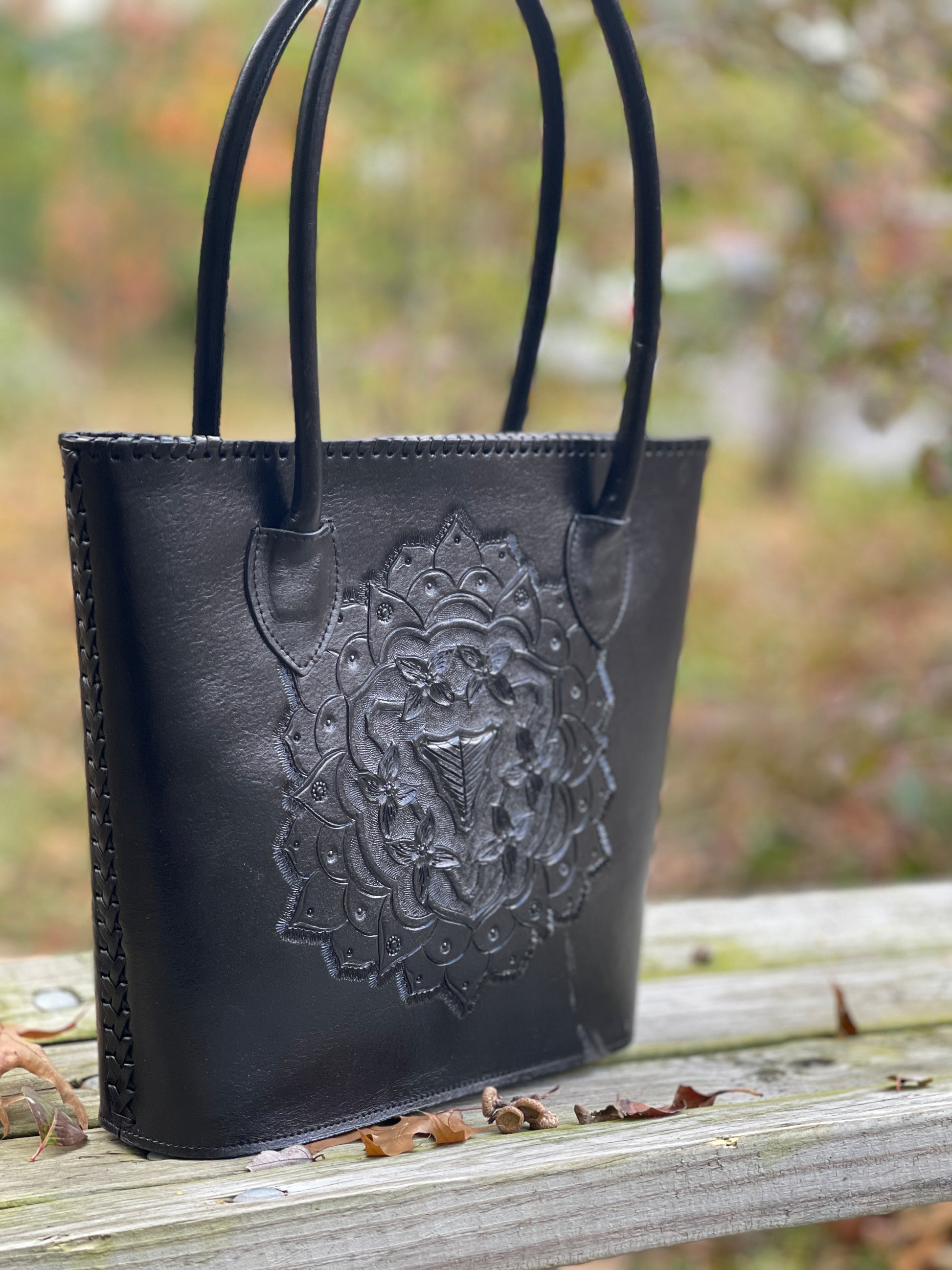 Hand-Tooled Leather Tote "MEDALLION" by ALLE, more colors - ALLE Handbags