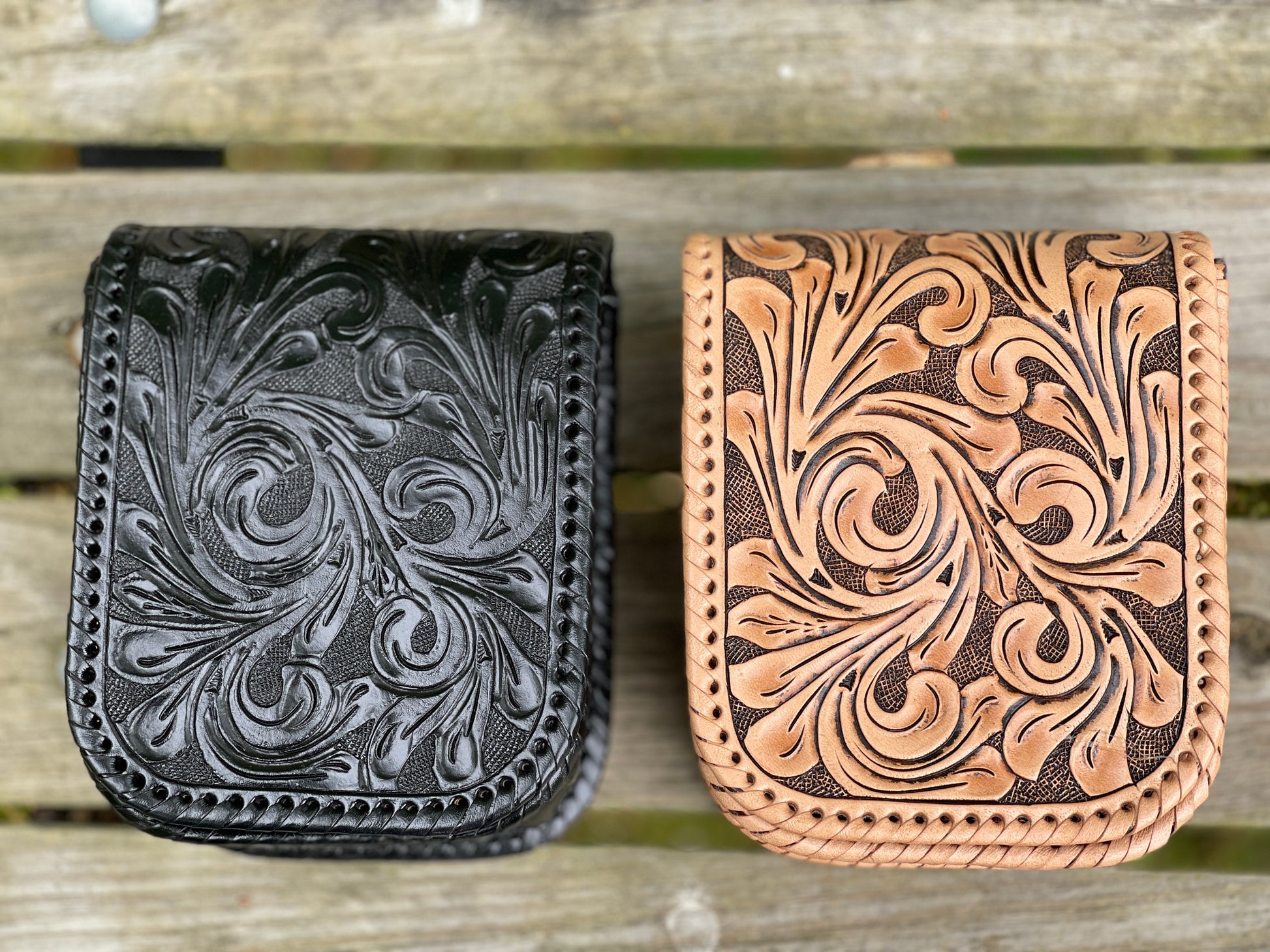 Hand-Tooled Leather Wallet & Crossbody BETY - ALLE Handbags