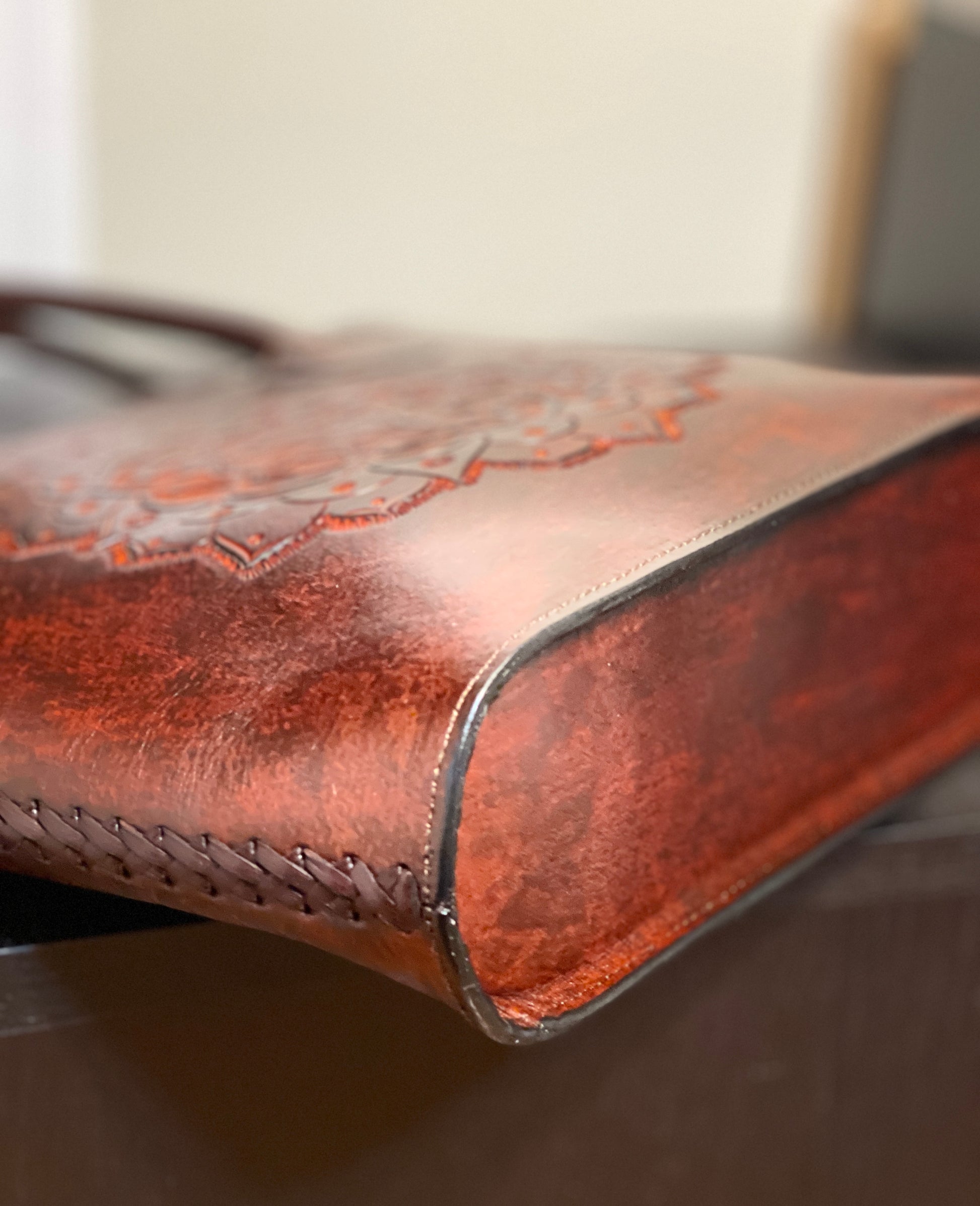 Hand-Tooled Leather Tote "MEDALLION" by ALLE, more colors - ALLE Handbags